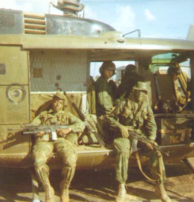 [LRRP] Rangers in Vietnam 1971
XM203, AK-47